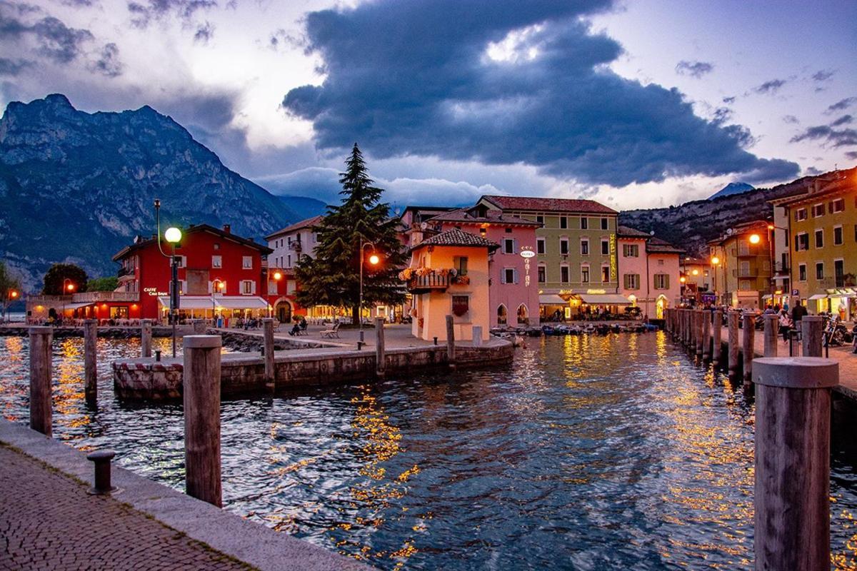 Vida Boa - Holiday Residence Torbole Sul Garda Exterior foto